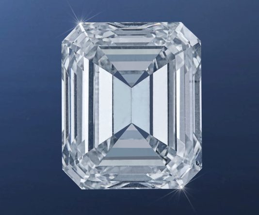 Another New Polished Lab Grown Record, as Gem Breaks 30-ct Barrier