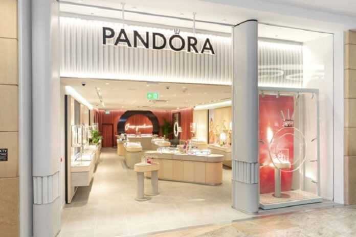 Pandora Q2 Sales Increase, Despite Uncertainties