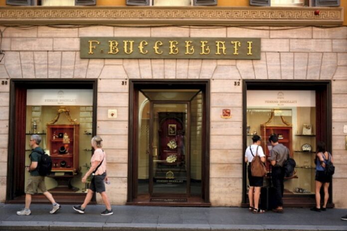 Jewelry Drives Richemont's $6.1bn Revenue in Q3