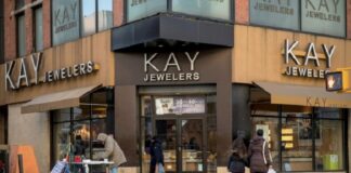 Signet Tops Jewelry Superseller List Again