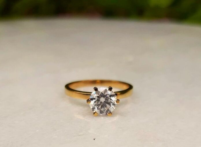 Vai Ra Unveils Stunning New Collection of Sustainable Moissanite and Lab-Grown Diamond Rings