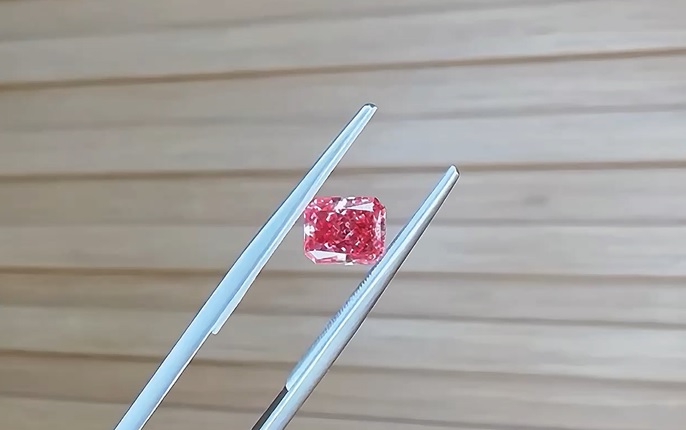 Pink Lab-Grown Diamonds