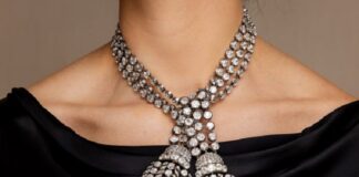 "Marie Antoinette Diamond Necklace" Sells for $4.8m