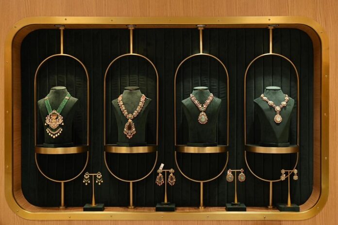 Prithviraj Jewels Unveils Luxurious New Store in South Extension